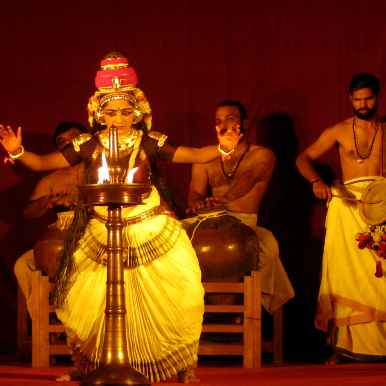 Nangiar Koothu