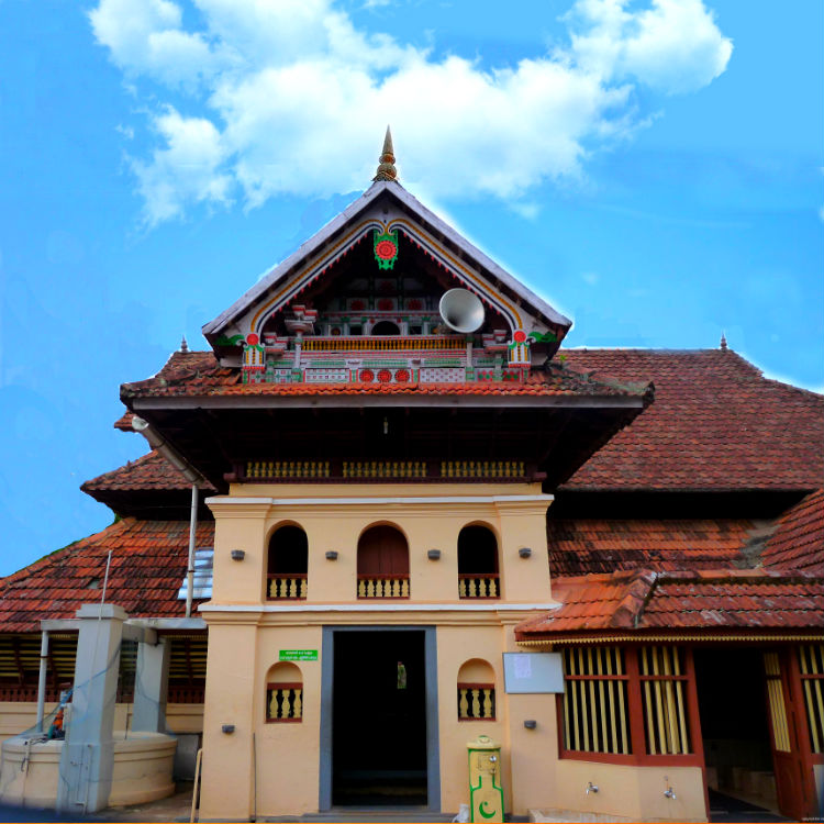 Thazhathangady Juma Masjid